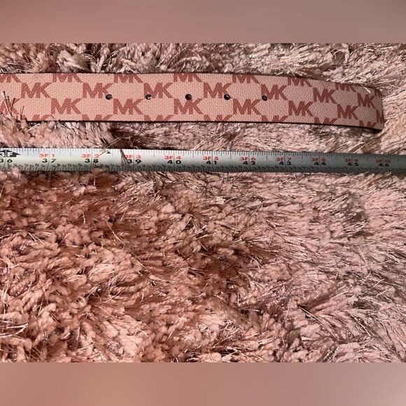 Michael Kors Logo Twist Pink MK/Brown Reversible Belt - Picture 15 of 16